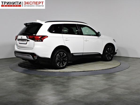 Mitsubishi Outlander III Рестайлинг 3 с пробегом 2021 года, цена 2 397 000 рублей, 138662 км, внедорожник, Автокод Объявления