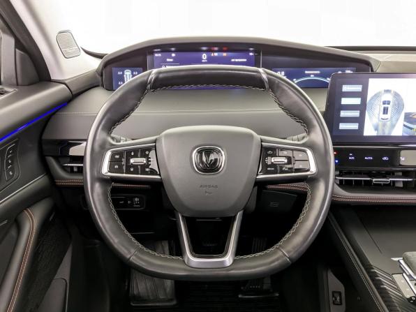 Changan UNI-K с пробегом 2024 года, цена 3 090 000 рублей, 40256 км, внедорожник, Автокод Объявления