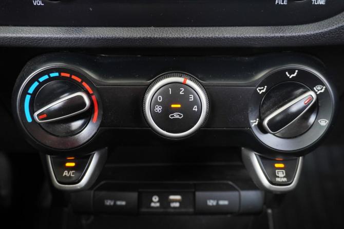 Kia Rio IV с пробегом 2020 года, цена 1 390 000 рублей, 189057 км, седан, Автокод Объявления