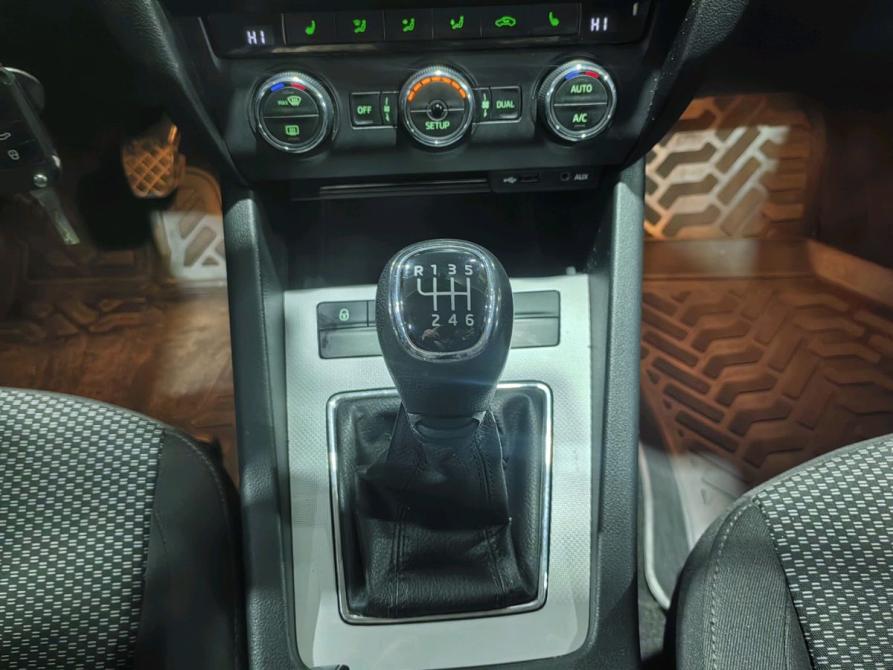 Skoda Octavia III (A7) Санкт-Петербург  - изображение 15