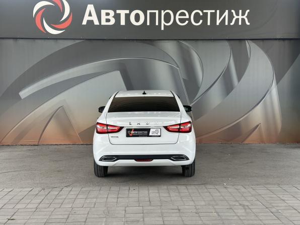 Lada (ВАЗ) Vesta I Рестайлинг (NG) с пробегом 2024 года, цена 1 250 000 рублей, 37500 км, седан, Автокод Объявления