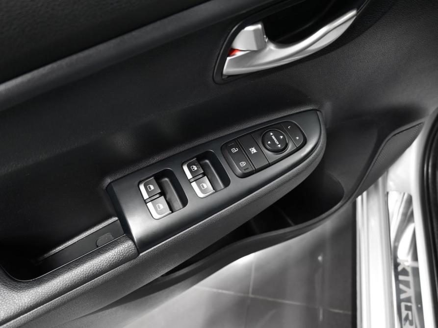 Kia Rio IV Тверь  - изображение 18