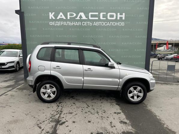 Chevrolet Niva I Рестайлинг с пробегом 2014 года, цена 470 000 рублей, 181000 км, внедорожник, Автокод Объявления