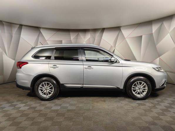 Mitsubishi Outlander III Рестайлинг 2 с пробегом 2016 года, цена 1 839 000 рублей, 152783 км, внедорожник, Автокод Объявления