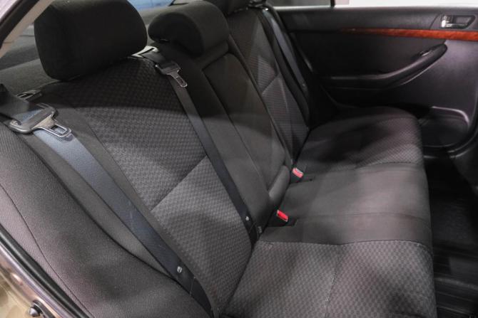 Toyota Avensis II с пробегом 2005 года, цена 729 000 рублей, 275000 км, седан, Автокод Объявления