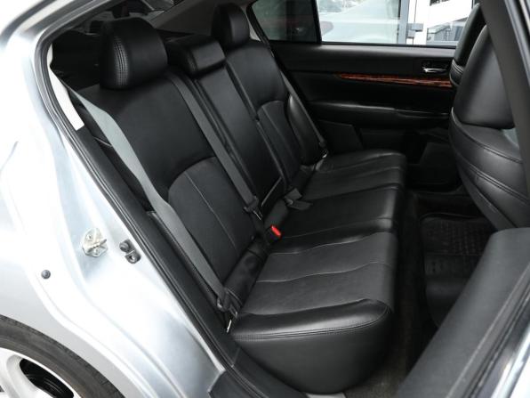 Subaru Legacy V Рестайлинг с пробегом 2012 года, цена 1 359 000 рублей, 142682 км, седан, Автокод Объявления