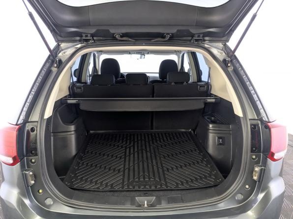 Mitsubishi Outlander III Рестайлинг 3 с пробегом 2019 года, цена 2 390 000 рублей, 53425 км, внедорожник, Автокод Объявления