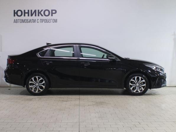 Kia Cerato IV Рестайлинг с пробегом 2022 года, цена 2 429 000 рублей, 33855 км, седан, Автокод Объявления