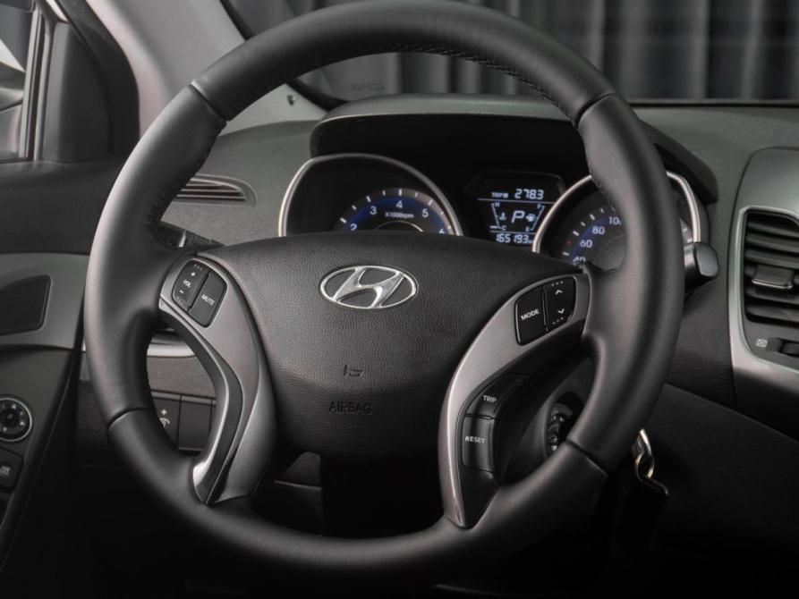 Hyundai Elantra V (MD) Рестайлинг Тюмень  - изображение 16