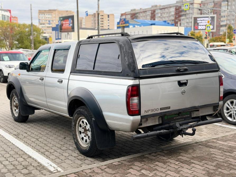 Nissan NP300 Череповец  - изображение 8