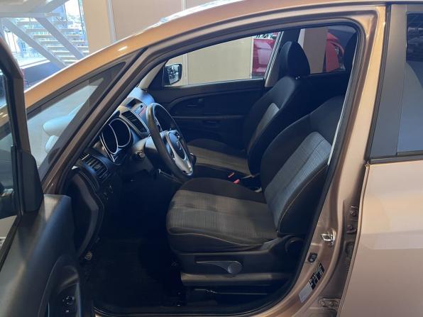 Kia Venga I с пробегом 2012 года, цена 557 000 рублей, 181610 км, компактвэн, Автокод Объявления