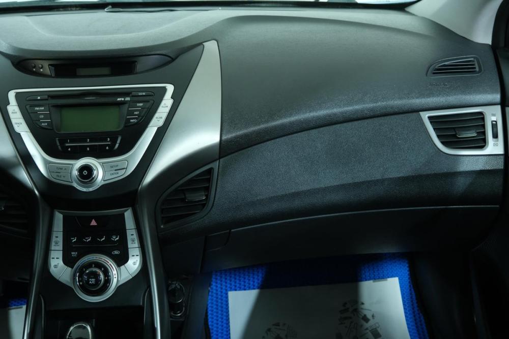 Hyundai Elantra V (MD) Омск  - изображение 16
