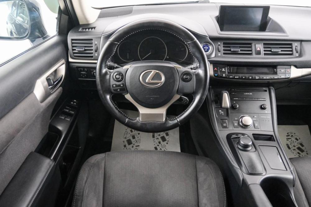 Lexus CT I Рестайлинг 2 Красноярск  - изображение 15
