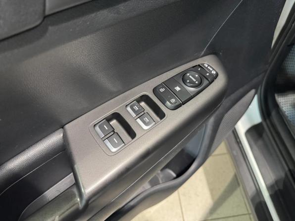 Kia Sportage IV Рестайлинг с пробегом 2021 года, цена 2 420 000 рублей, 104001 км, внедорожник, Автокод Объявления