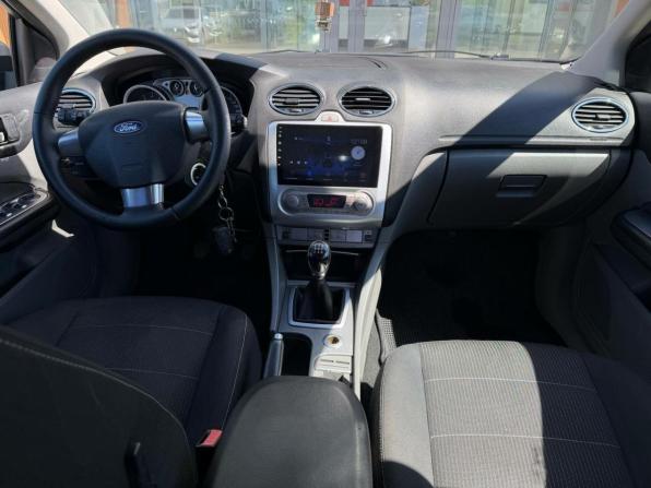 Ford Focus II Рестайлинг с пробегом 2010 года, цена 550 000 рублей, 220000 км, седан, Автокод Объявления