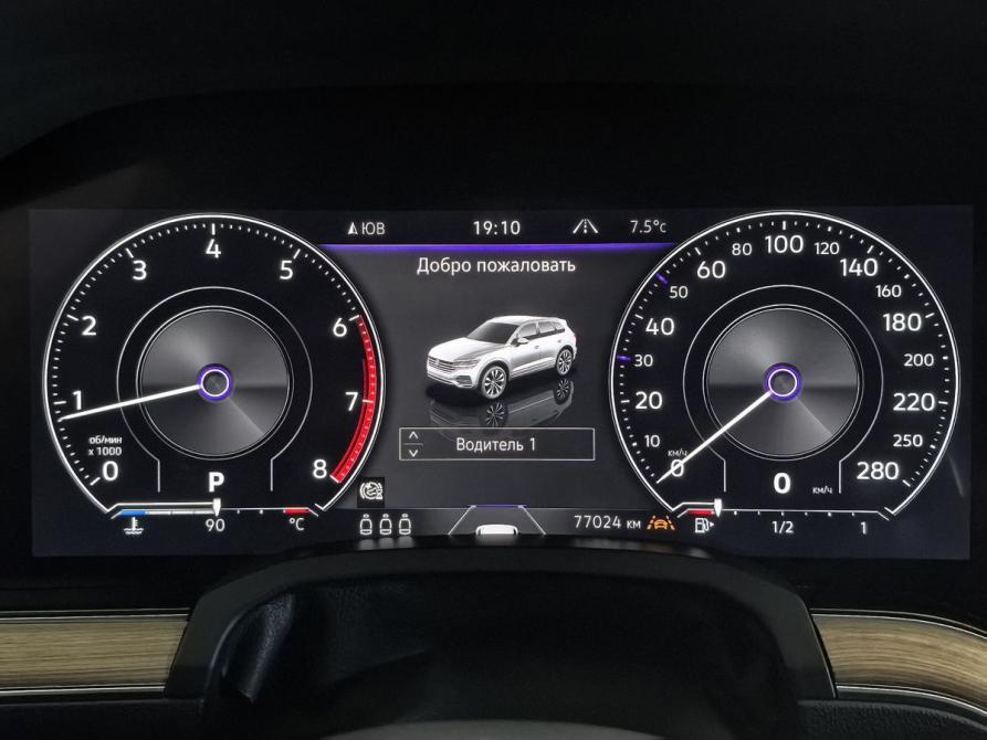 Volkswagen Touareg III Санкт-Петербург  - изображение 17