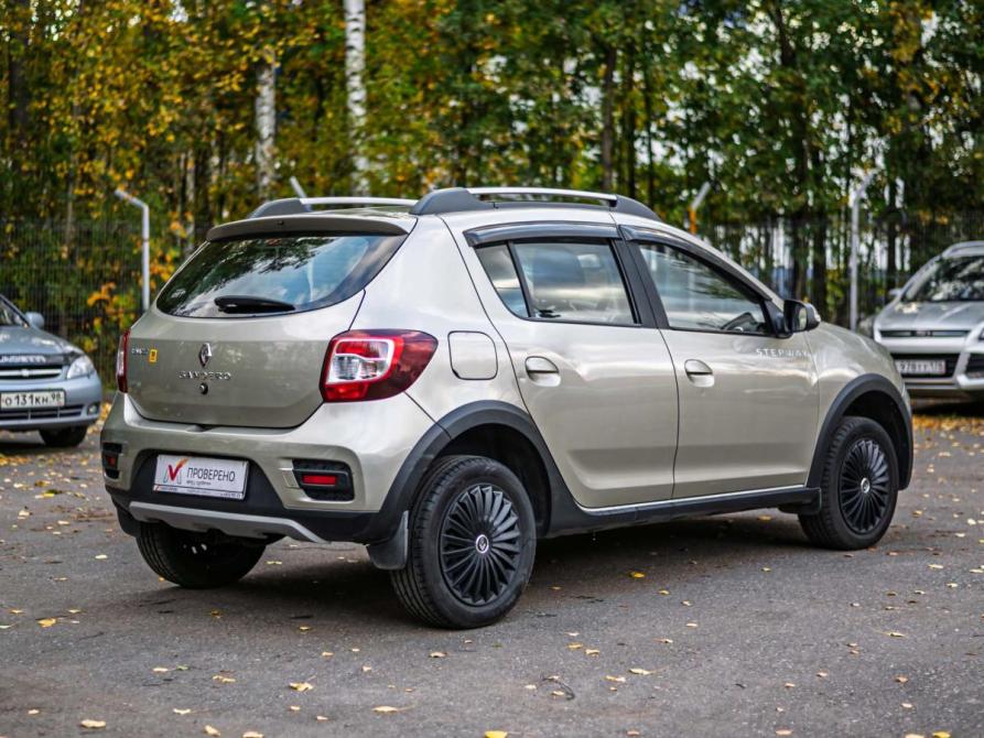 Renault Sandero II Санкт-Петербург  - изображение 2