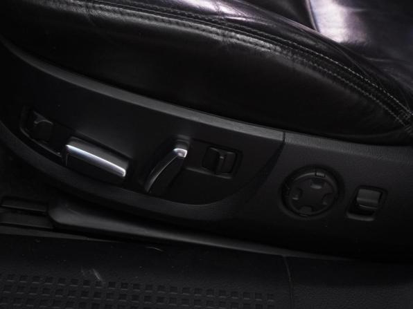 Audi A8 II (D3) Рестайлинг с пробегом 2007 года, цена 1 272 000 рублей, 307941 км, седан, Автокод Объявления