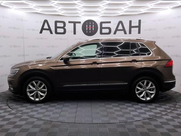 Volkswagen Tiguan II с пробегом 2017 года, цена 2 460 000 рублей, 130537 км, внедорожник, Автокод Объявления