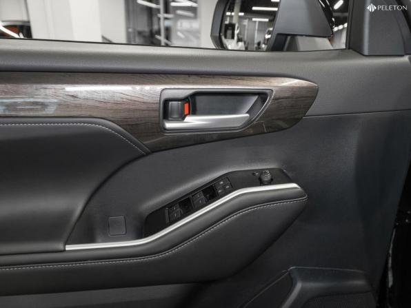Toyota Highlander IV (XU70) с пробегом 2026 года, цена 5 150 000 рублей, 50 км, внедорожник, Автокод Объявления