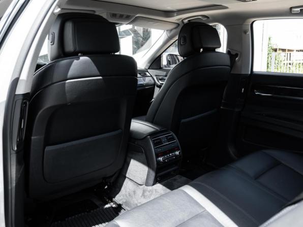 BMW 7 серии V (F01/F02/F04) с пробегом 2009 года, цена 1 250 000 рублей, 256823 км, седан, Автокод Объявления