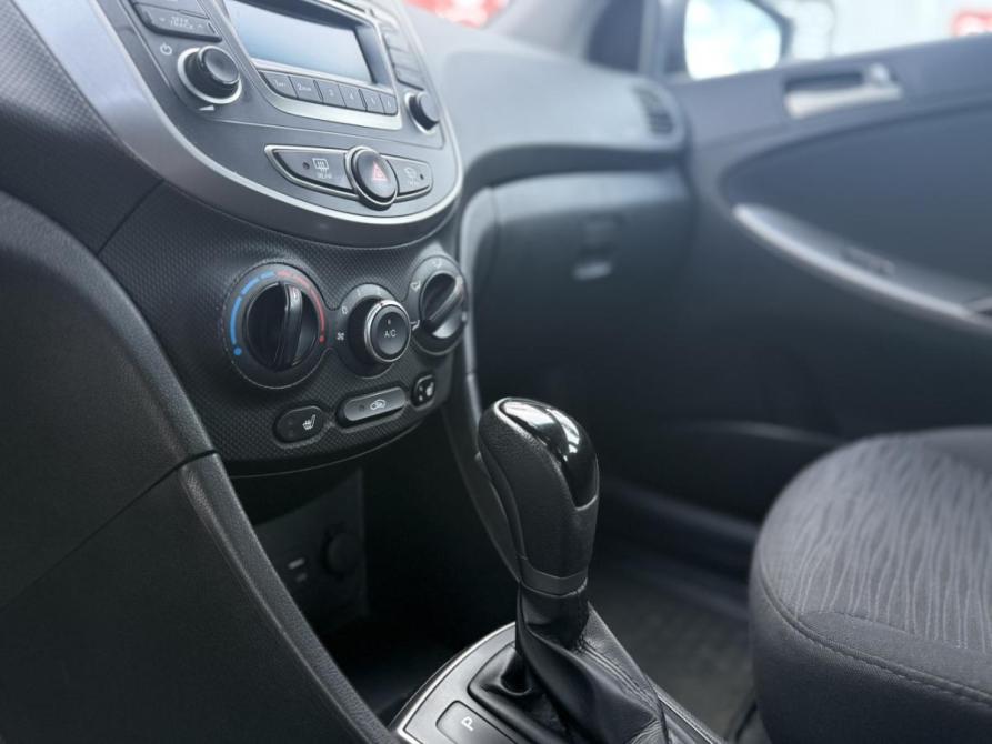 Hyundai Solaris I Рестайлинг Санкт-Петербург  - изображение 10
