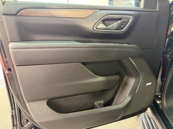 Chevrolet Tahoe V с пробегом 2023 года, цена 9 950 000 рублей, 40700 км, внедорожник, Автокод Объявления