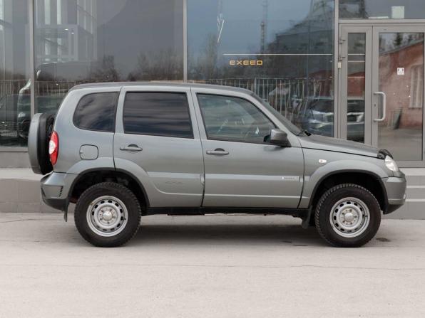 Chevrolet Niva I Рестайлинг с пробегом 2018 года, цена 620 000 рублей, 91721 км, внедорожник, Автокод Объявления