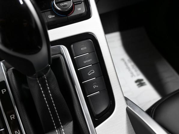 Geely Atlas I с пробегом 2020 года, цена 1 695 000 рублей, 86168 км, внедорожник, Автокод Объявления