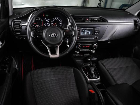 Kia Rio IV Рестайлинг с пробегом 2020 года, цена 1 499 000 рублей, 121682 км, седан, Автокод Объявления