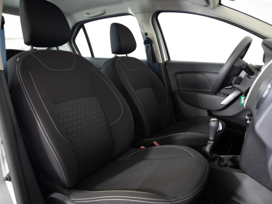 Renault Logan II Санкт-Петербург  - изображение 11