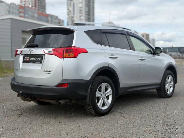 Toyota RAV4 IV (XA40) с пробегом 2013 года, цена 1 695 000 рублей, 243510 км, внедорожник, Автокод Объявления