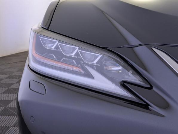 Lexus ES VII с пробегом 2018 года, цена 3 370 000 рублей, 114624 км, седан, Автокод Объявления