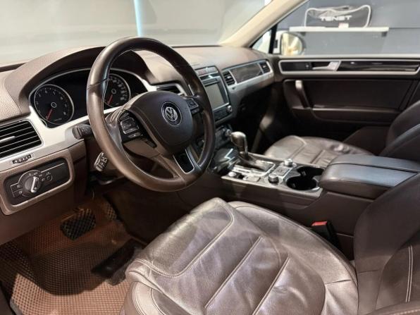 Volkswagen Touareg II Рестайлинг с пробегом 2016 года, цена 2 980 000 рублей, 161000 км, внедорожник, Автокод Объявления