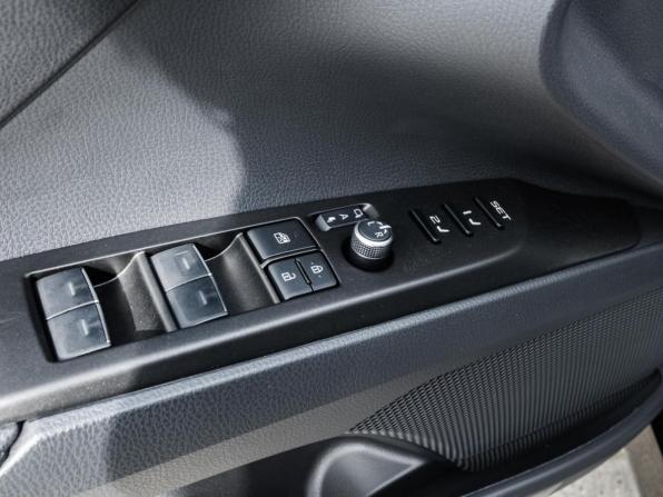 Toyota Camry VIII (XV70) Рестайлинг с пробегом 2024 года, цена 5 250 000 рублей, 45 км, седан, Автокод Объявления