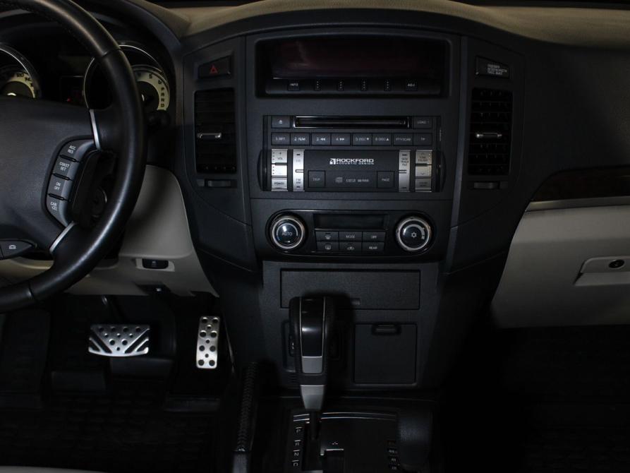 Mitsubishi Pajero IV Рестайлинг 1 Белгород  - изображение 11
