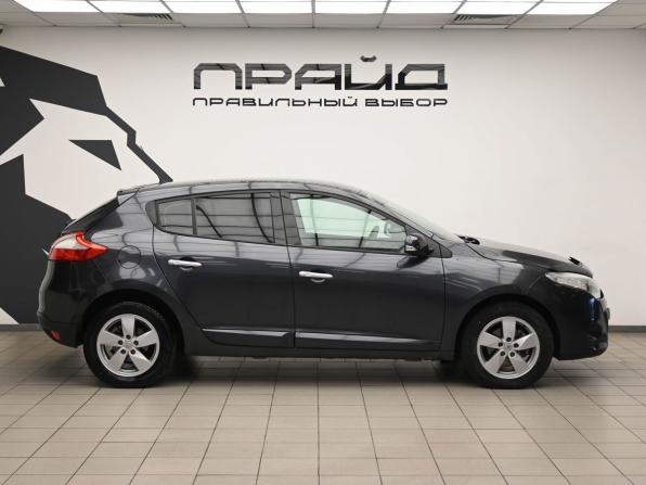 Renault Megane III с пробегом 2011 года, цена 720 000 рублей, 96610 км, хэтчбек, Автокод Объявления
