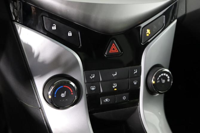 Chevrolet Cruze I Рестайлинг с пробегом 2013 года, цена 929 990 рублей, 120731 км, седан, Автокод Объявления