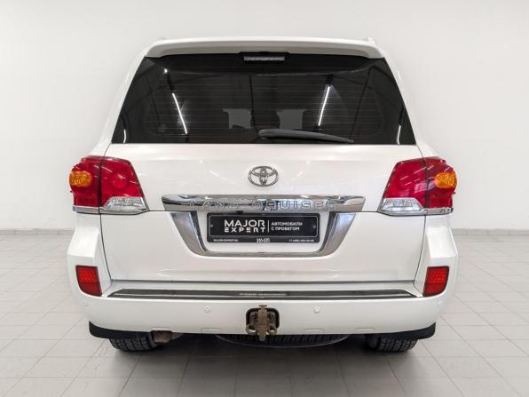 Toyota Land Cruiser 200 Series Рестайлинг 1 с пробегом 2012 года, цена 4 315 000 рублей, 129010 км, внедорожник, Автокод Объявления