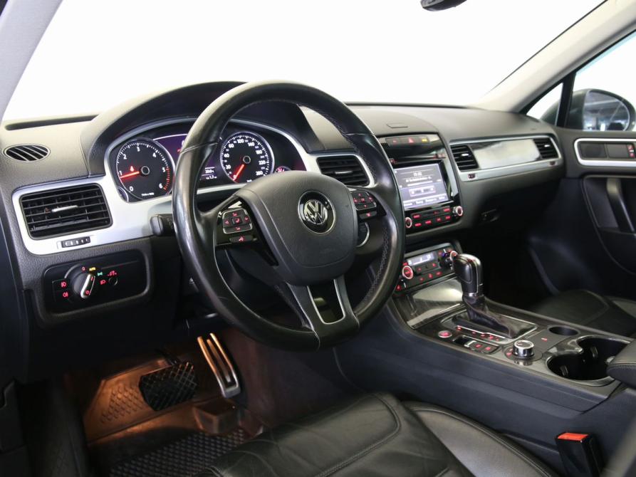 Volkswagen Touareg II Санкт-Петербург  - изображение 17