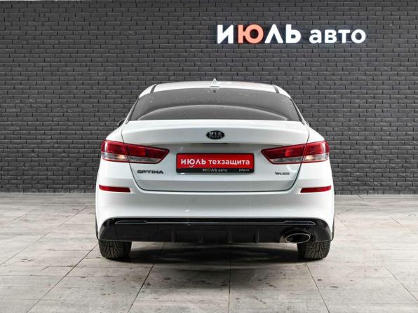 Kia Optima IV Рестайлинг с пробегом 2019 года, цена 2 050 000 рублей, 74445 км, седан, Автокод Объявления