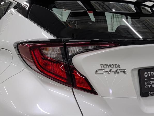 Toyota C-HR I Рестайлинг с пробегом 2020 года, цена 2 670 000 рублей, 76787 км, внедорожник, Автокод Объявления