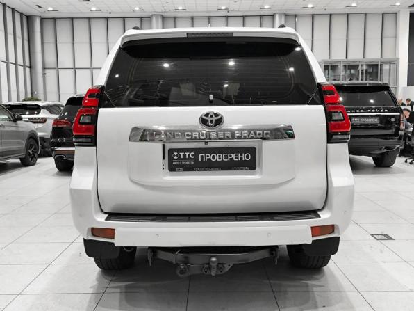 Toyota Land Cruiser Prado 150 Series Рестайлинг 2 с пробегом 2018 года, цена 5 350 000 рублей, 78332 км, внедорожник, Автокод Объявления