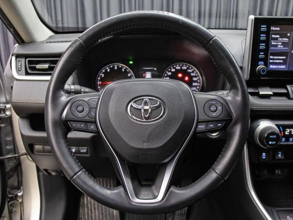 Toyota RAV4 V (XA50) с пробегом 2020 года, цена 3 149 000 рублей, 116000 км, внедорожник, Автокод Объявления