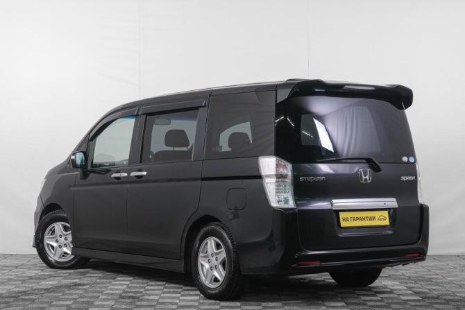 Honda Stepwgn IV с пробегом 2011 года, цена 1 289 000 рублей, 225000 км, минивэн, Автокод Объявления