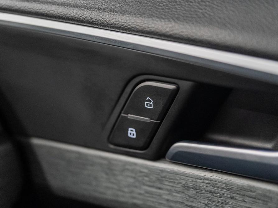 Audi A4 V (B9) Красноярск  - изображение 17
