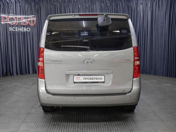 Hyundai Grand Starex I Рестайлинг 2 с пробегом 2019 года, цена 3 998 000 рублей, 89405 км, минивэн, Автокод Объявления