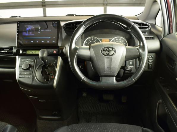 Toyota Wish II с пробегом 2010 года, цена 1 086 999 рублей, 164942 км, минивэн, Автокод Объявления