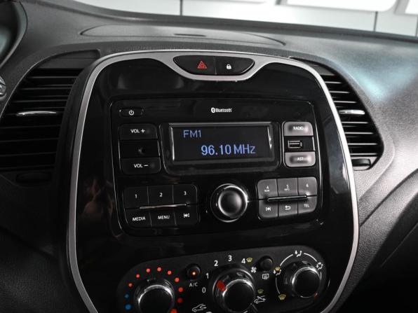 Renault Kaptur I с пробегом 2019 года, цена 1 529 000 рублей, 61004 км, внедорожник, Автокод Объявления