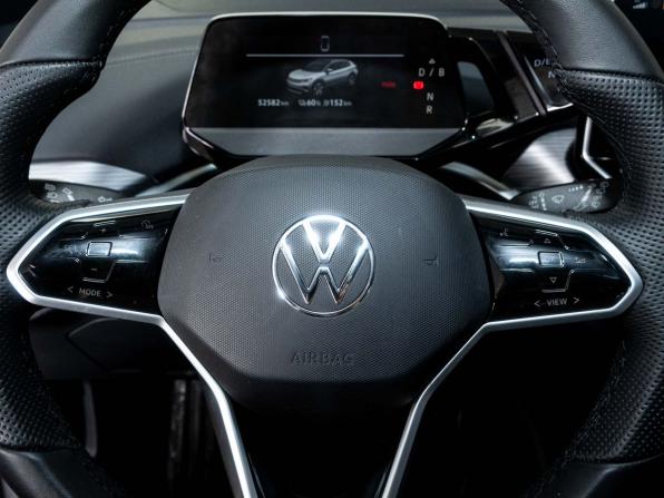 Volkswagen ID.4 с пробегом 2022 года, цена 2 698 000 рублей, 50000 км, внедорожник, Автокод Объявления